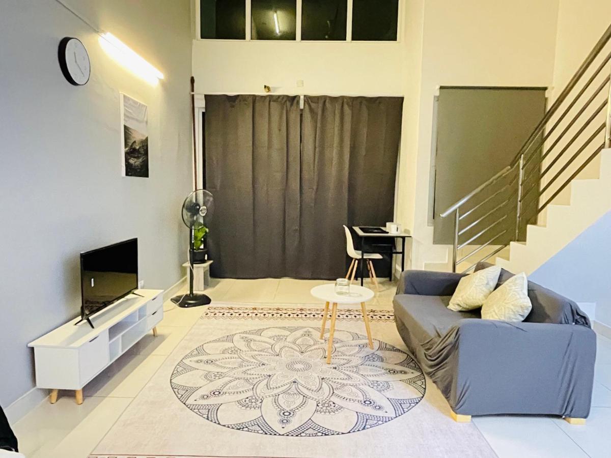 Minimalist Loft2 Decentrum Wifinetflix Kajang Dış mekan fotoğraf