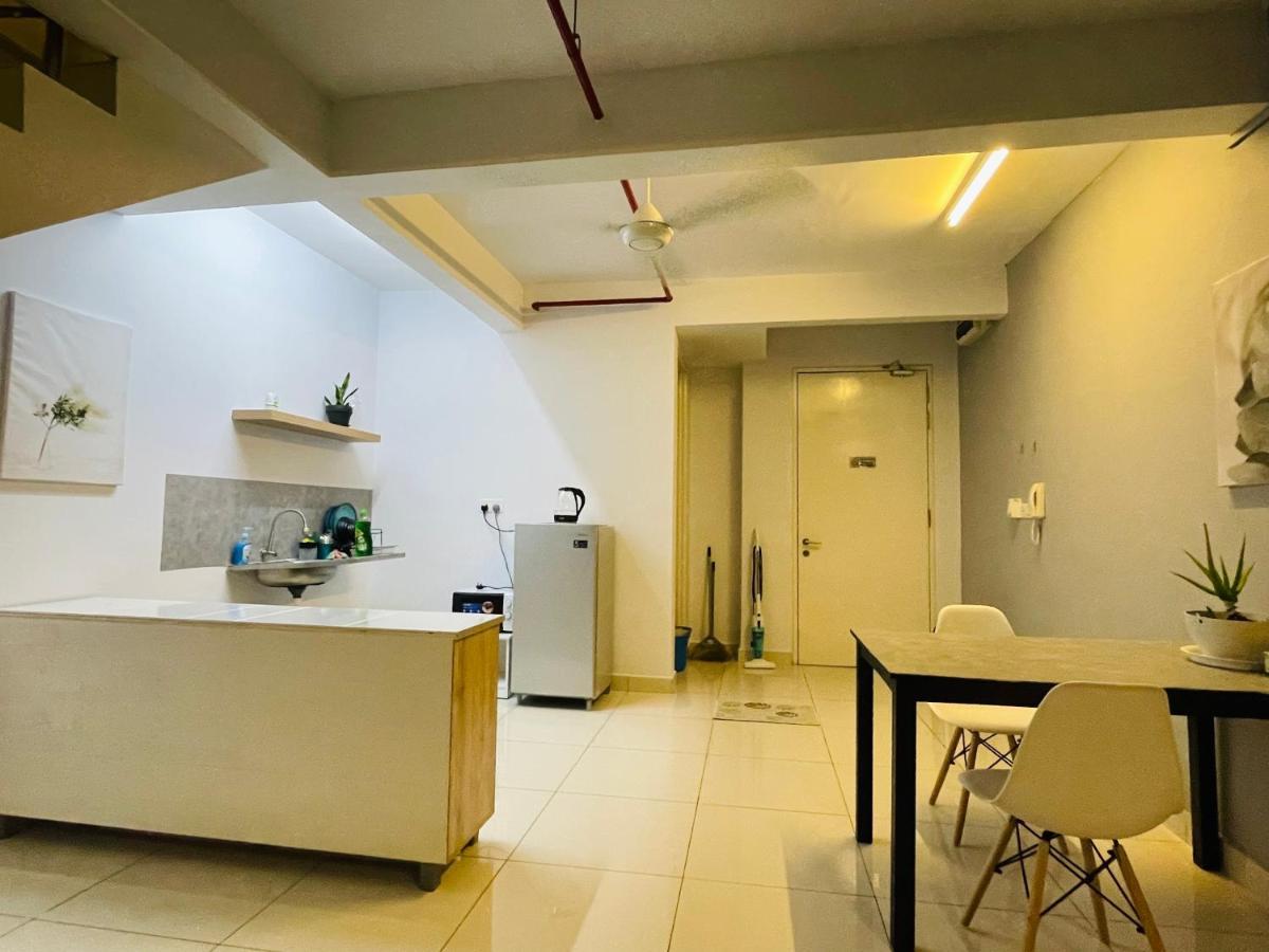 Minimalist Loft2 Decentrum Wifinetflix Kajang Dış mekan fotoğraf